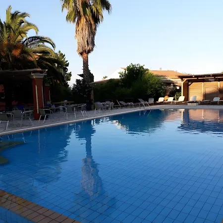 بيت ضيافة 2br Kitchenette Pool 6 جوفيا