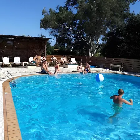 2br Kitchenette Pool 6