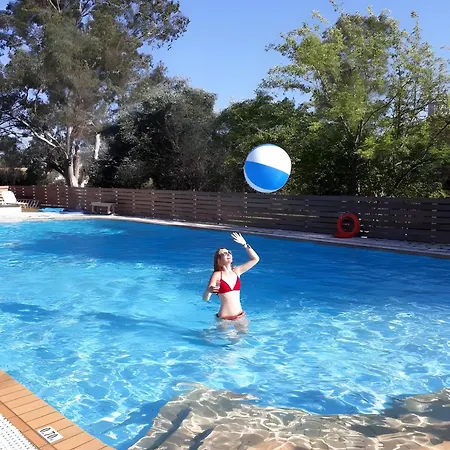 2br Kitchenette Pool 6 بيت ضيافة